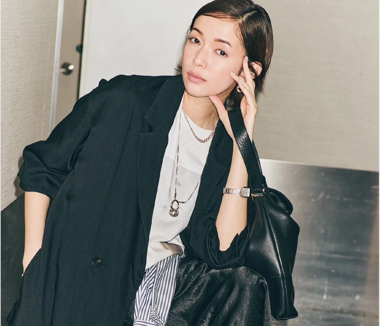 【週3使える「長め丈ジャケット」3選】薄軽な「ちょいロング」ジャケットはモード派にもおすすめ！