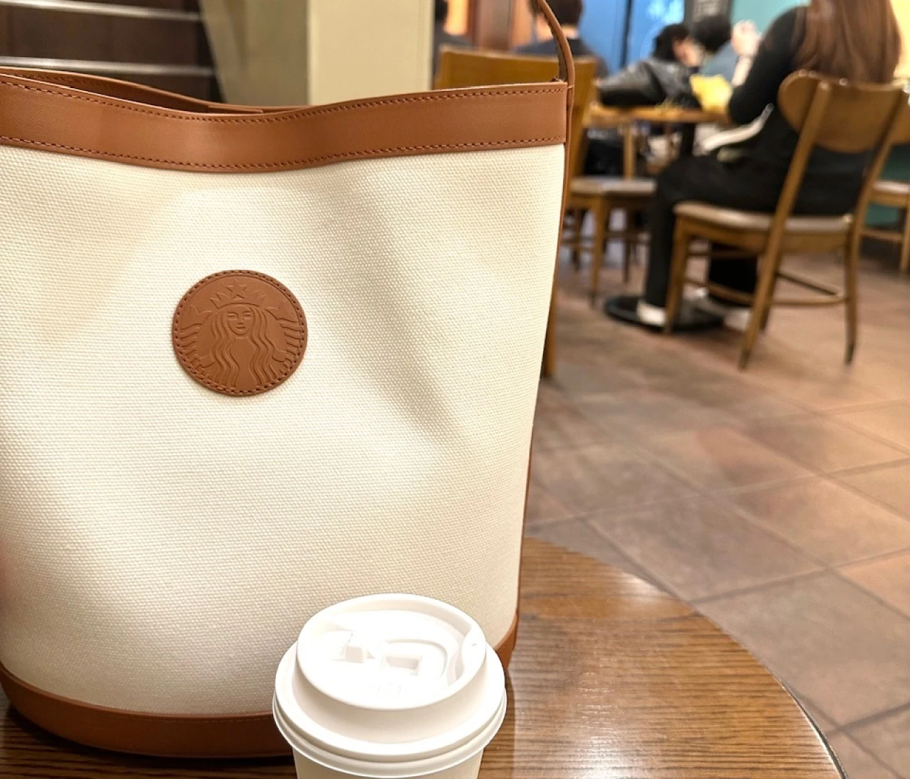 スタバのゴールド会員だけが買える？バッグが届きました！