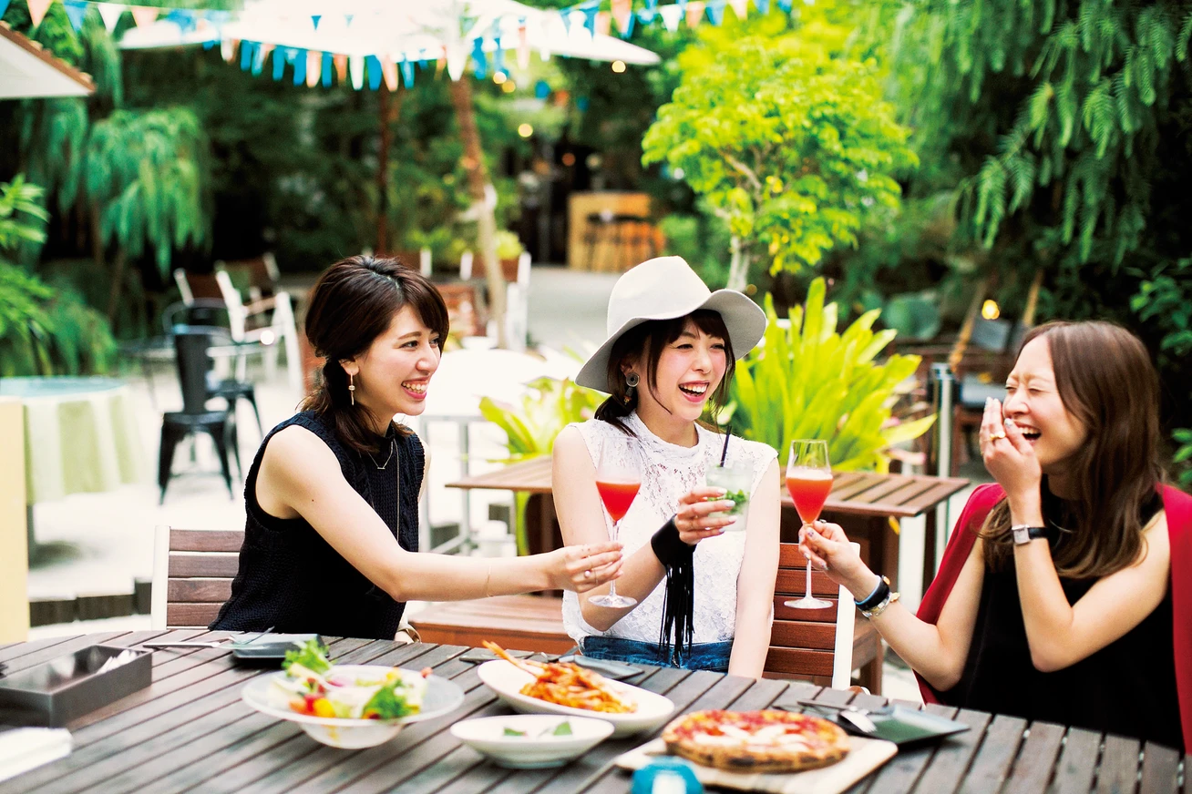 ガーデンテラス×泡カクテルなら、女子会はこんなに盛り上がる!【食いしん坊ジャーナル】
