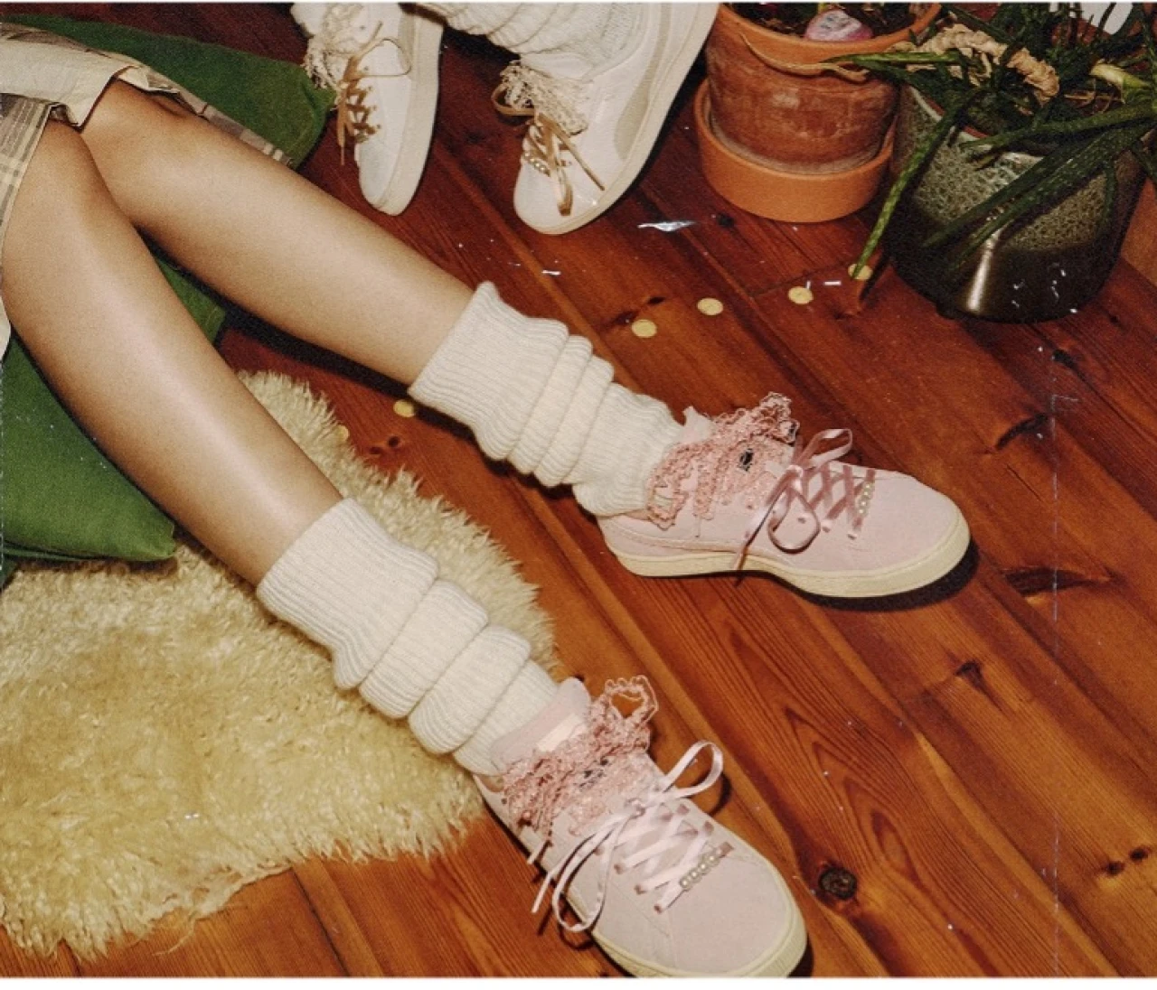【PUMA(プーマ)】ブランドキャンペーン「NEVER NOT SUEDE」からウィメンズ向けの新モデル「SUEDE BLOOM」が発売!