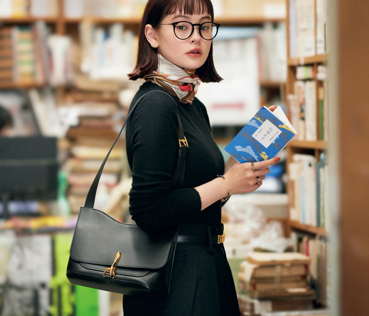 予想最高気温36℃/エルメスの洗練バッグが秋の相棒!【BAILA今日のコーデ】