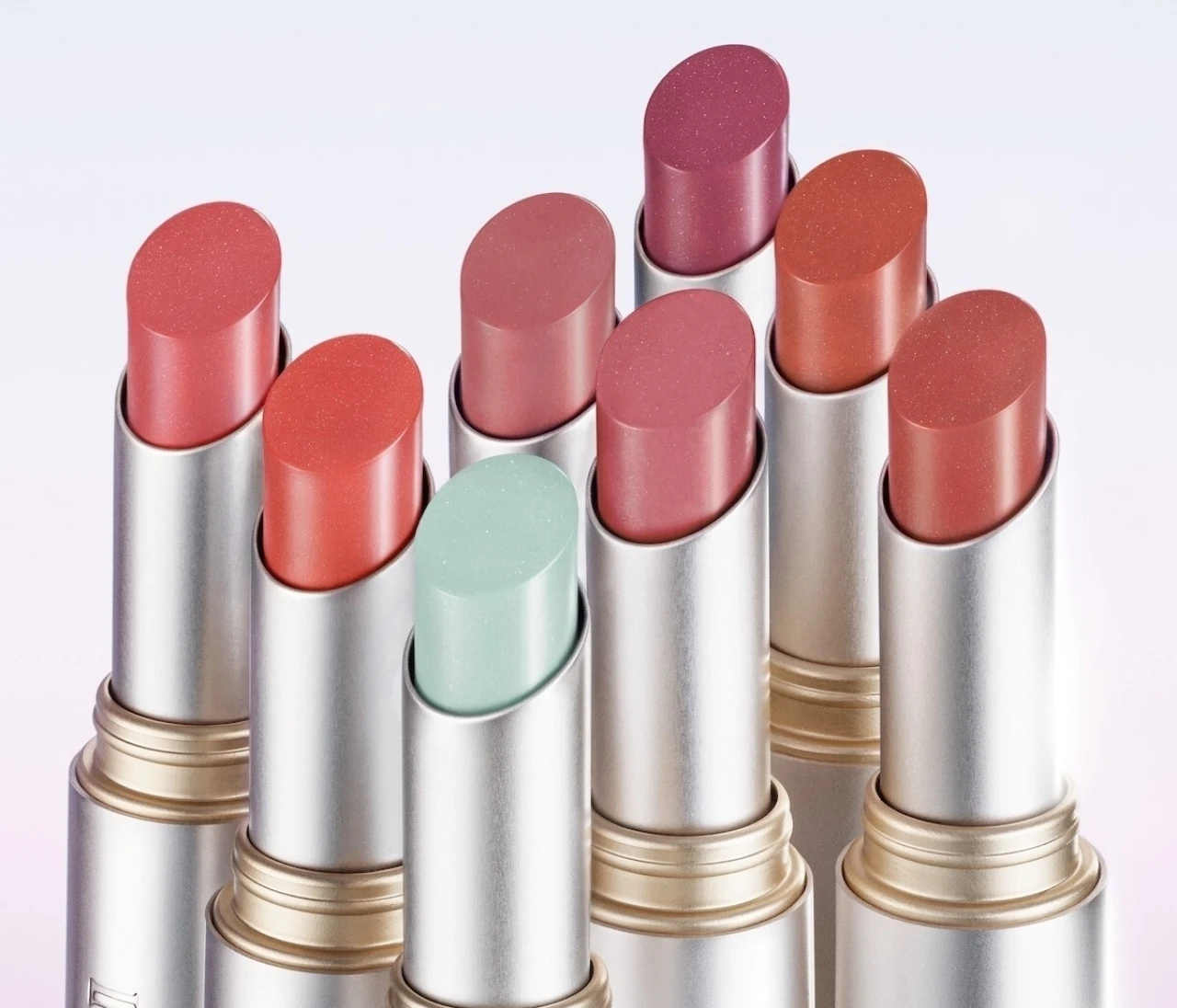 【アルマーニ ビューティ】透けるようなキラめきと発色を両立。全10色のリップバームが新登場