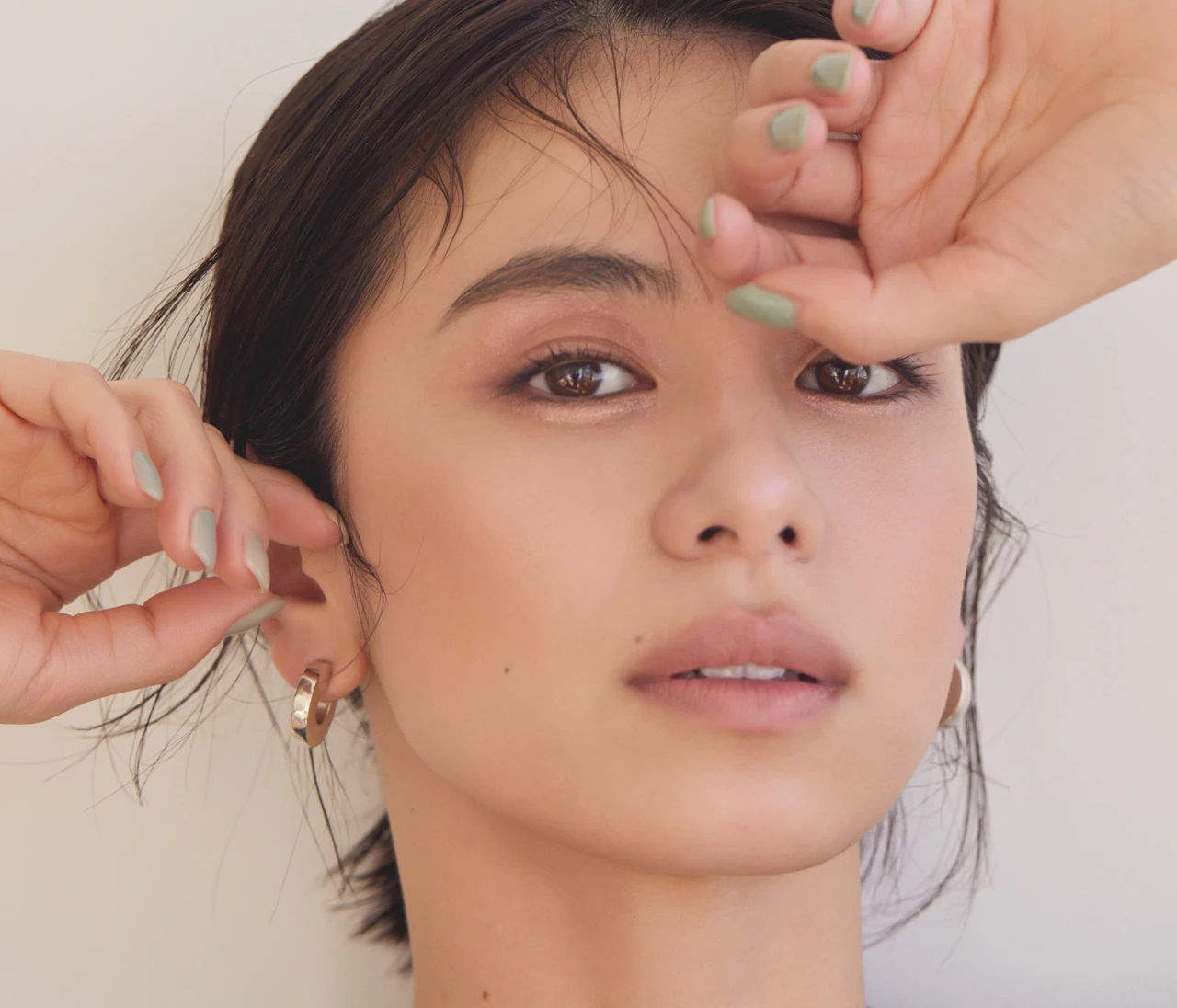 【佐藤晴美】『SUQQU（スック）』の新作アイシャドウで作る洒落感ベージュメイク