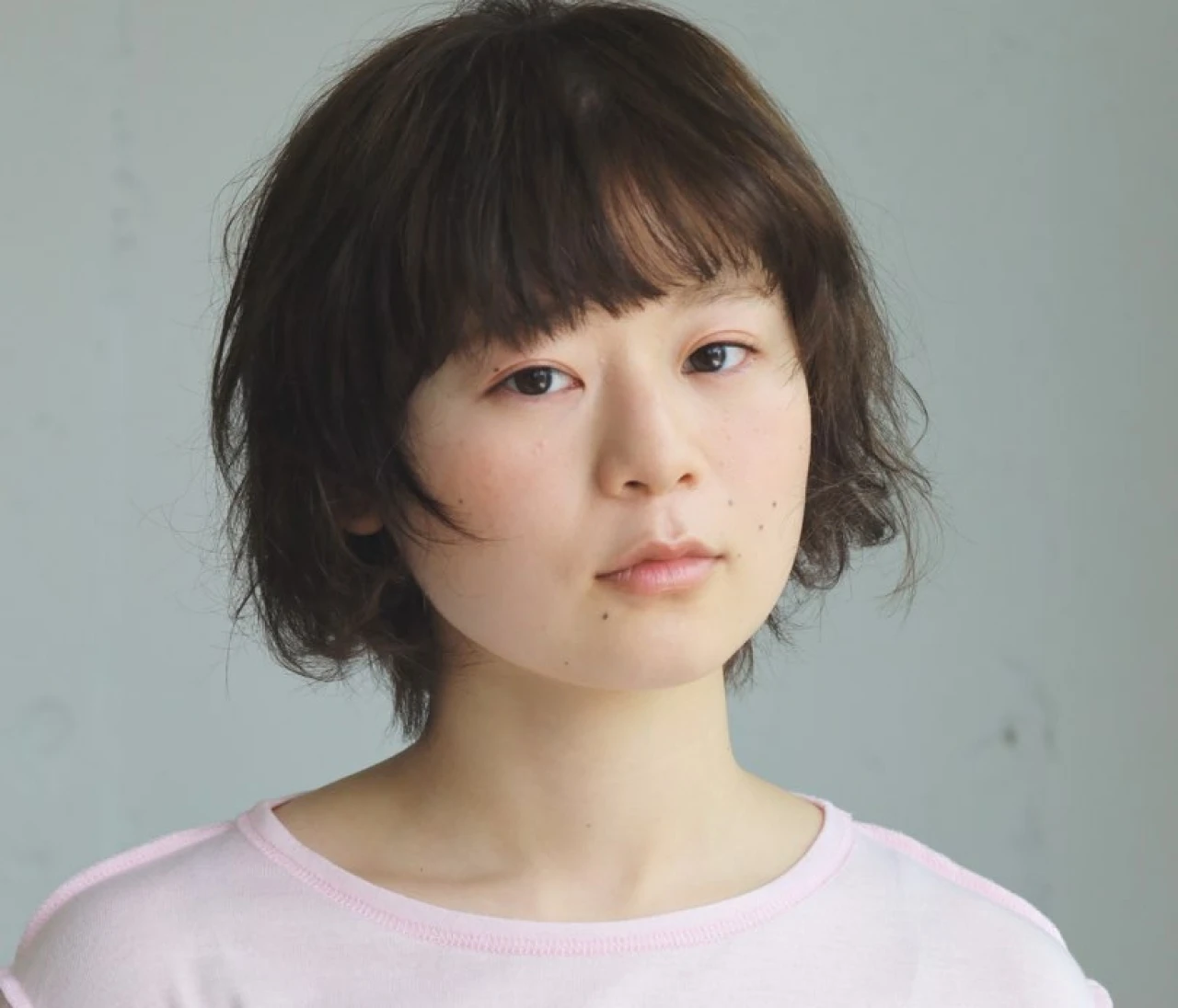 【2026年春夏トレンドヘアカラー】透明感と抜け感たっぷり！　外国人風のこなれマロンベージュ