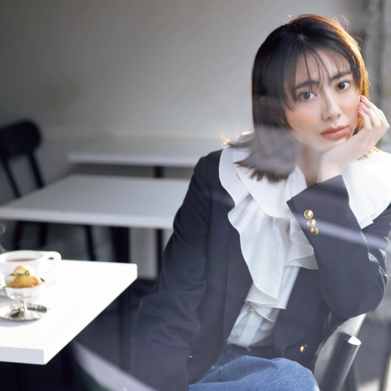 【2026年春トレンドの白アイテム9選】ロマンチックな「白」が続々！“ひとさじの甘さ”で旬度の高い着こなしに