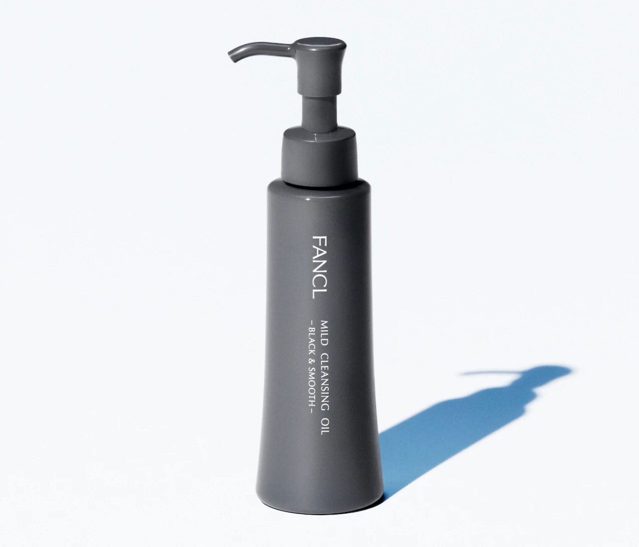 【FANCL（ファンケル）】毛穴ケアの“黒マイクレ”がさらに進化。洗うたびに“つるすべ肌”へ