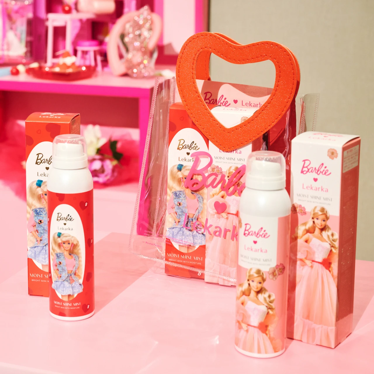 【Lekarka（レカルカ）】Barbieコラボが実現！話題のミスト化粧水が気分も美肌感も上がる限定パッケージで登場