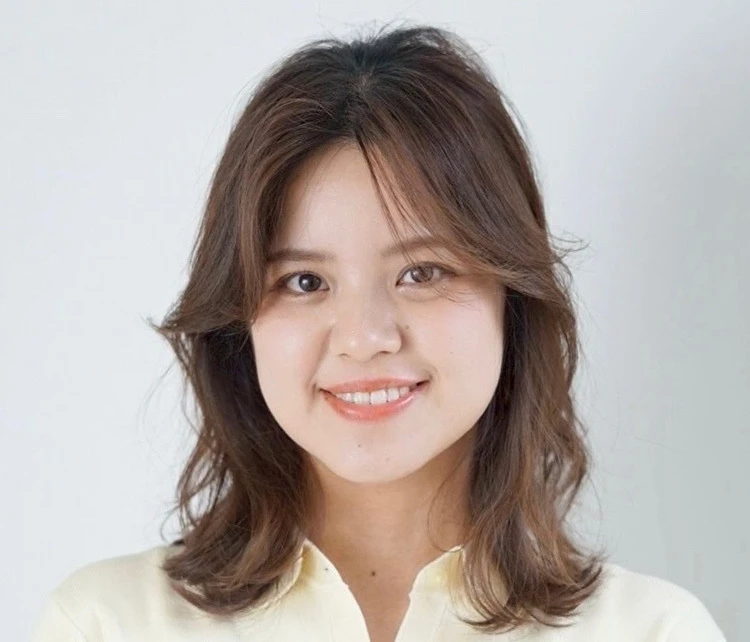 【ミディアム・30代～40代大人の髪型】夏のトレンドへア！ルーズパーマミディ