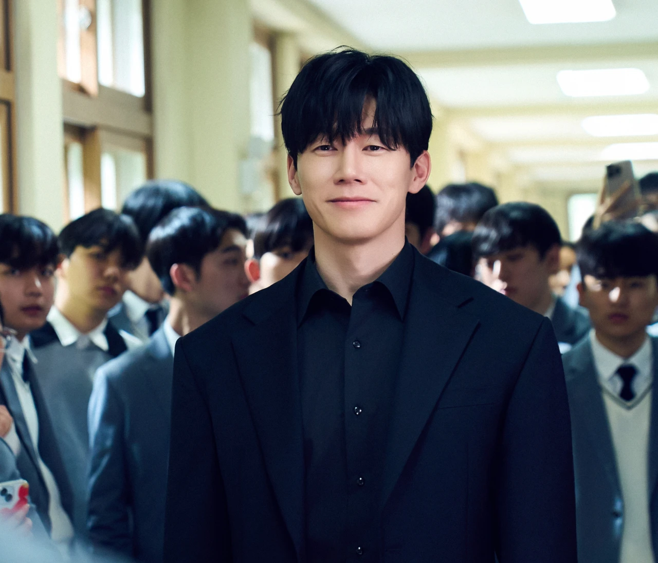 【働く30代におすすめの韓国ドラマ】“サイダードラマ”の皮をかぶった社会派学園ドラマ『鉄槌教師』