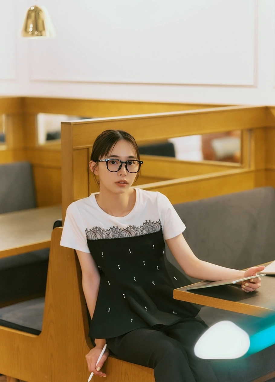 スタイル3 ON 井桁弘恵