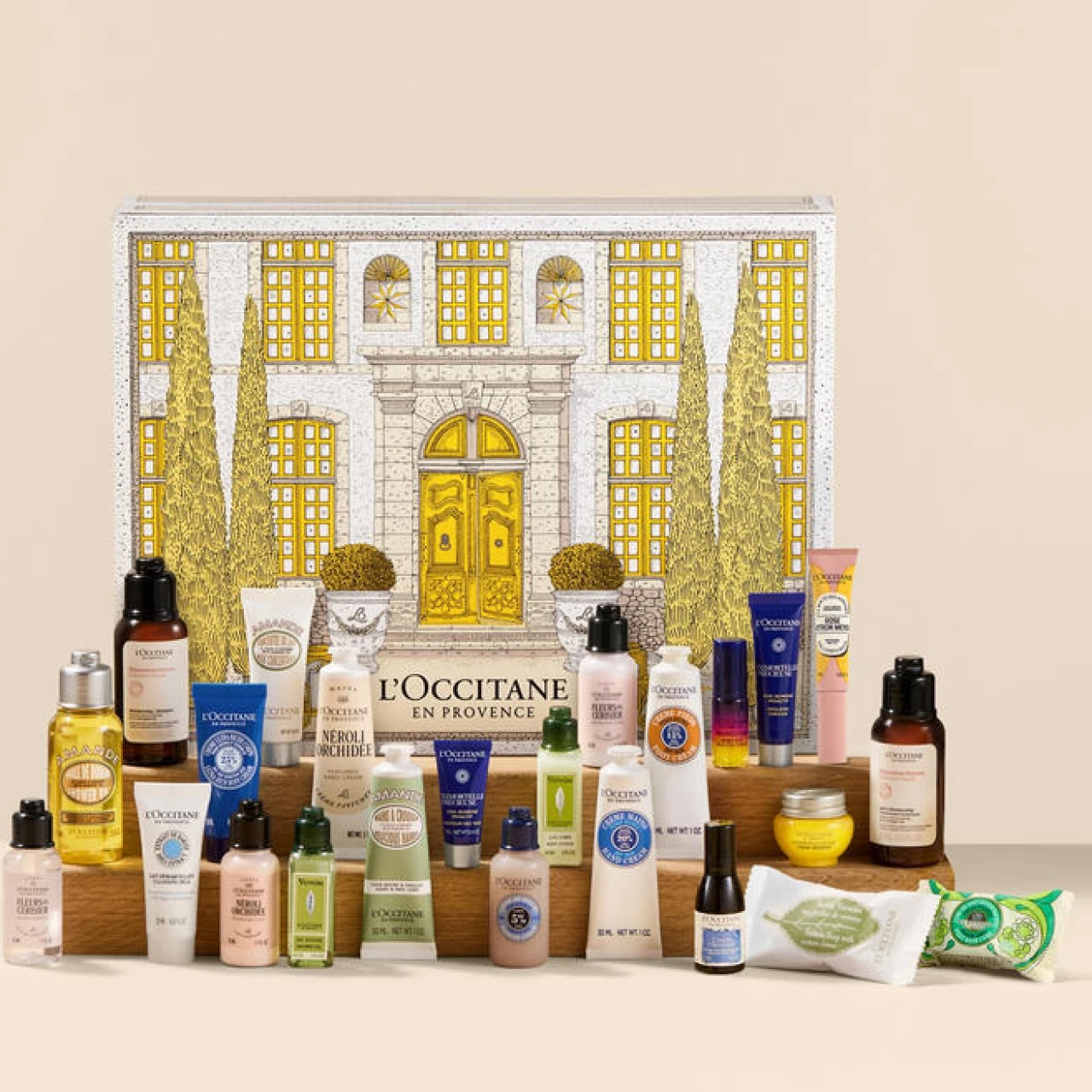 合計20名様】2025ホリデー限定コスメ＆コフレを抽選でプレゼント