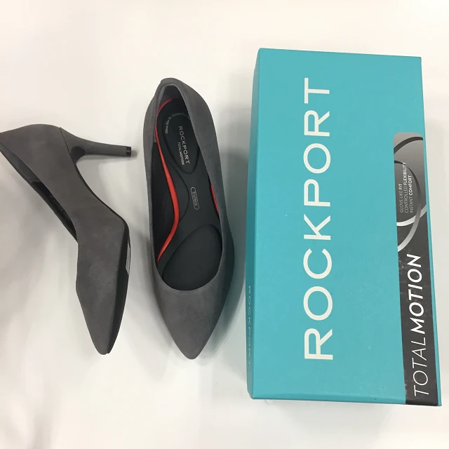 ロックポートの「走れる靴」2足目はグレースエードで♡_1