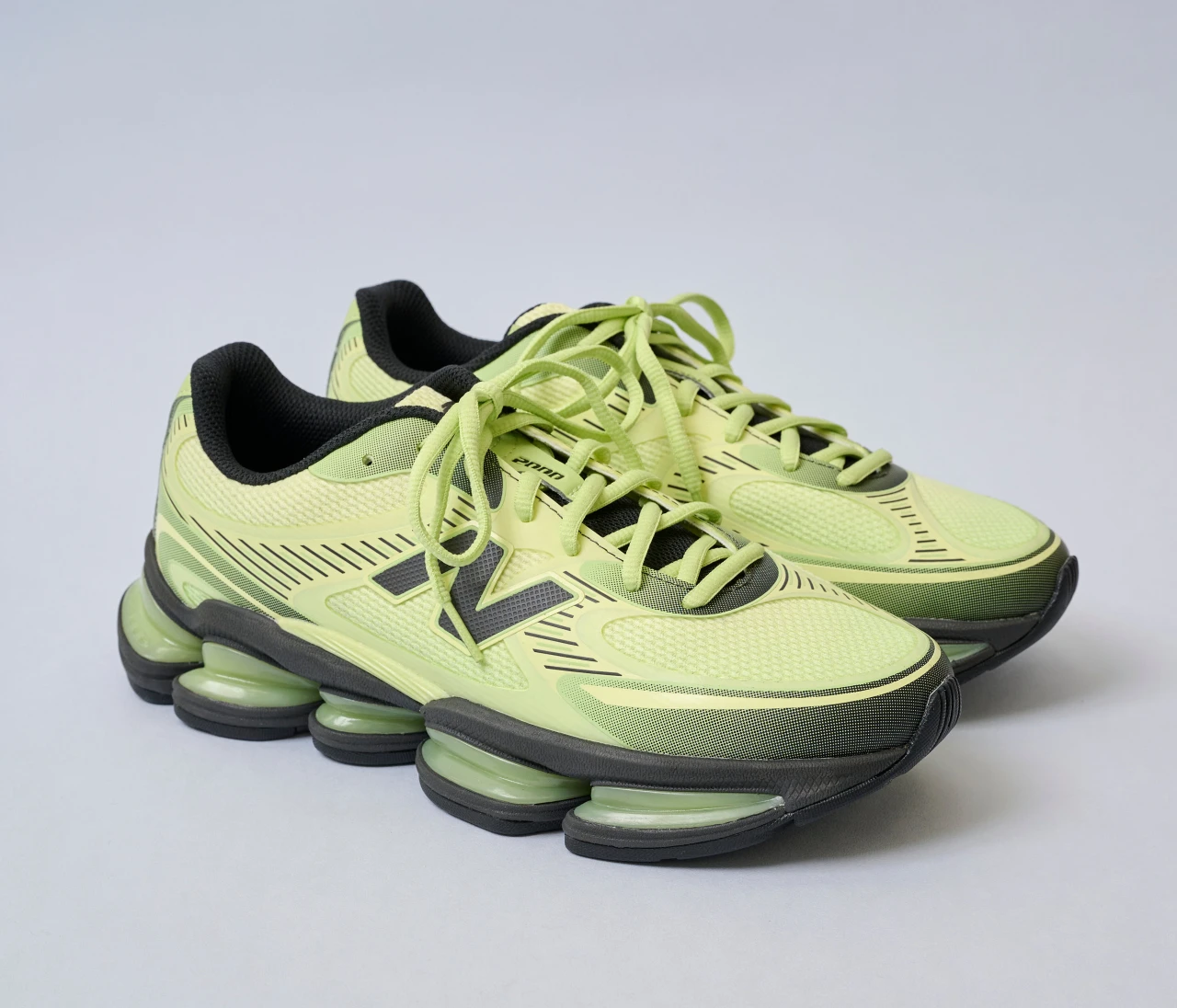 【ニューバランス】着地の衝撃を吸収!ABZORBさえあればどこまでも歩ける!【きれいめ派の通勤・休日スニーカー】