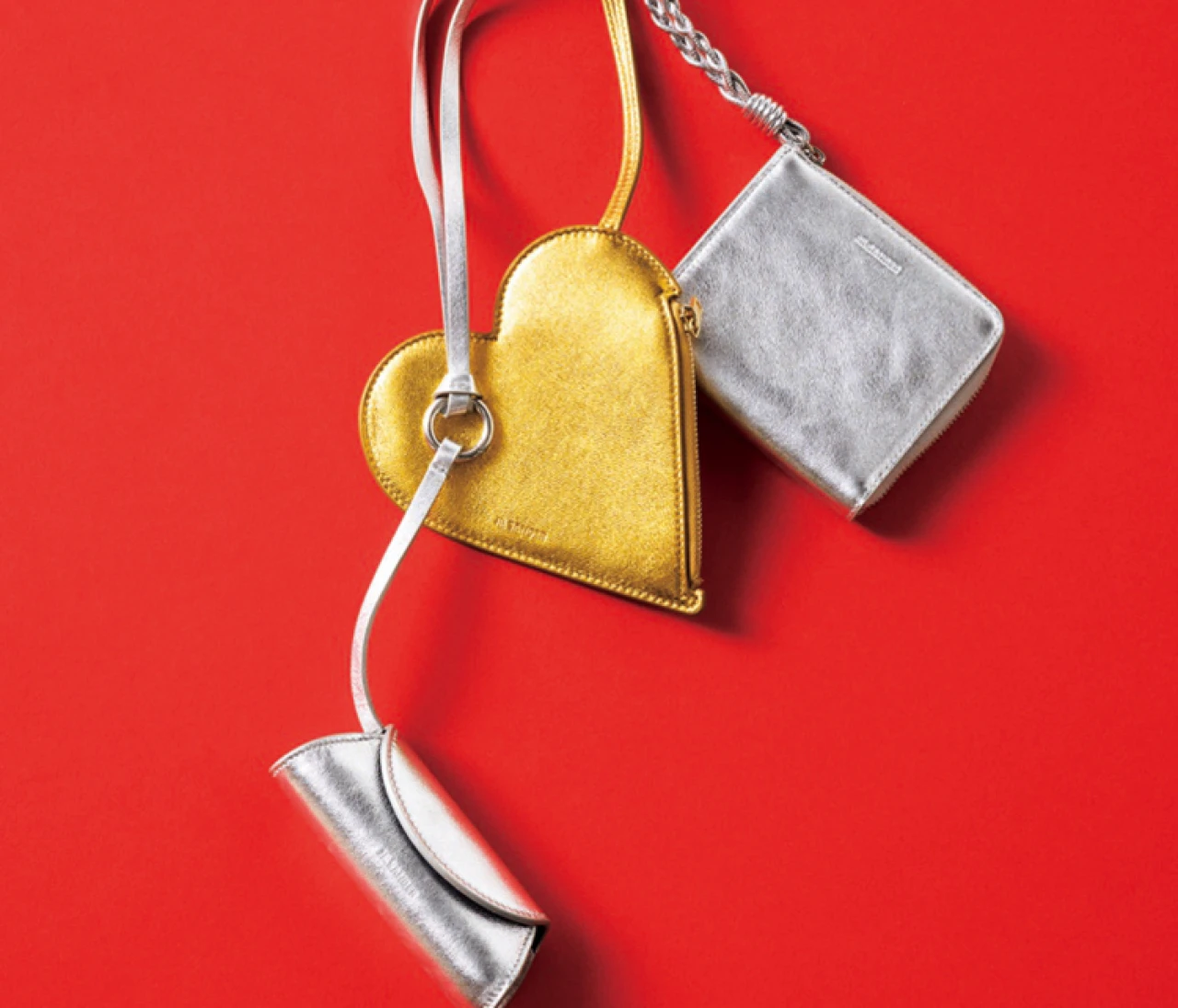 【ハイブランドの新作バッグ＆チャーム】セリーヌの新アイコンバッグ、ドルチェ＆ガッバーナの名品バッグの新顔、ジル サンダーのキュートなチャーム