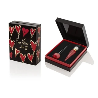 ボックスまで美しい『クリスチャン ルブタン』のバレンタイン限定コフレが登場!