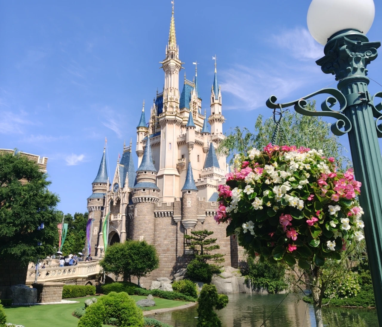 【ディズニーランド】アトラクション休止が多いこの時期の楽しみ方を紹介！