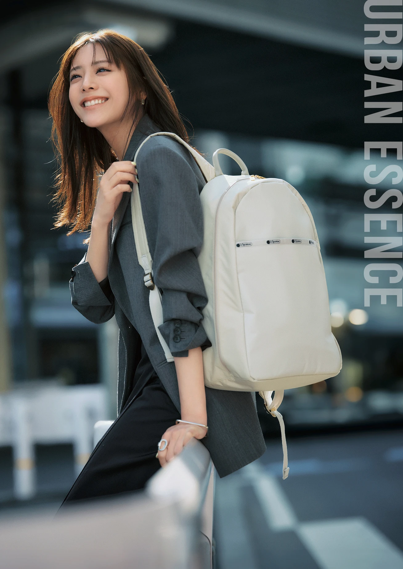 バイラ世代にちょうどいい “ちょこっとスポーティ”をかなえてくれる! レスポートサックで見つけた春の早耳トピックス_1