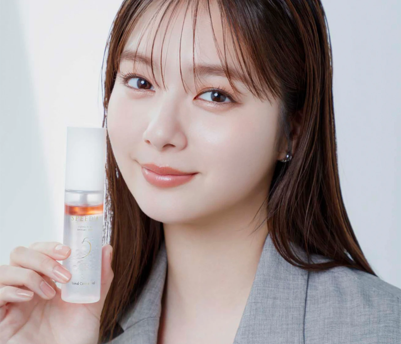 働く大人は、SPEEDIA オーストリッチオイルセラムミストで“ツヤ肌”マネジメント