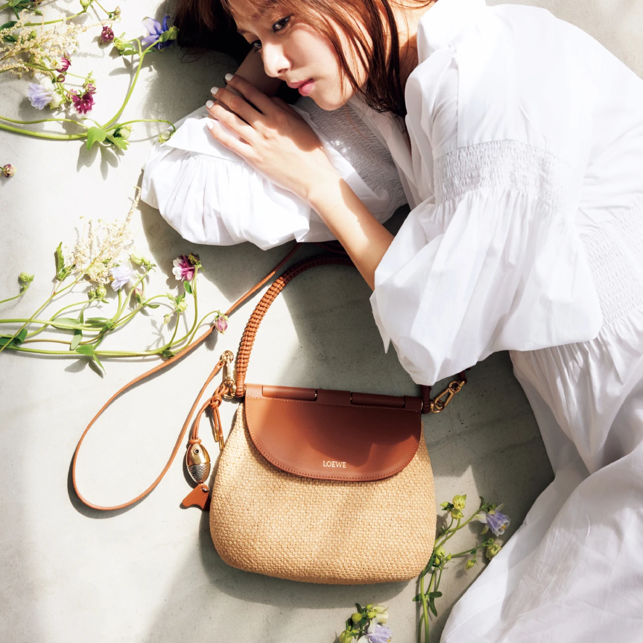 miumiuラフィアカゴバッグ♡可愛い♡ 今からの季節に！！ ミュウミュウのかごバッグ】カラフルで個性的なラフィア風素材