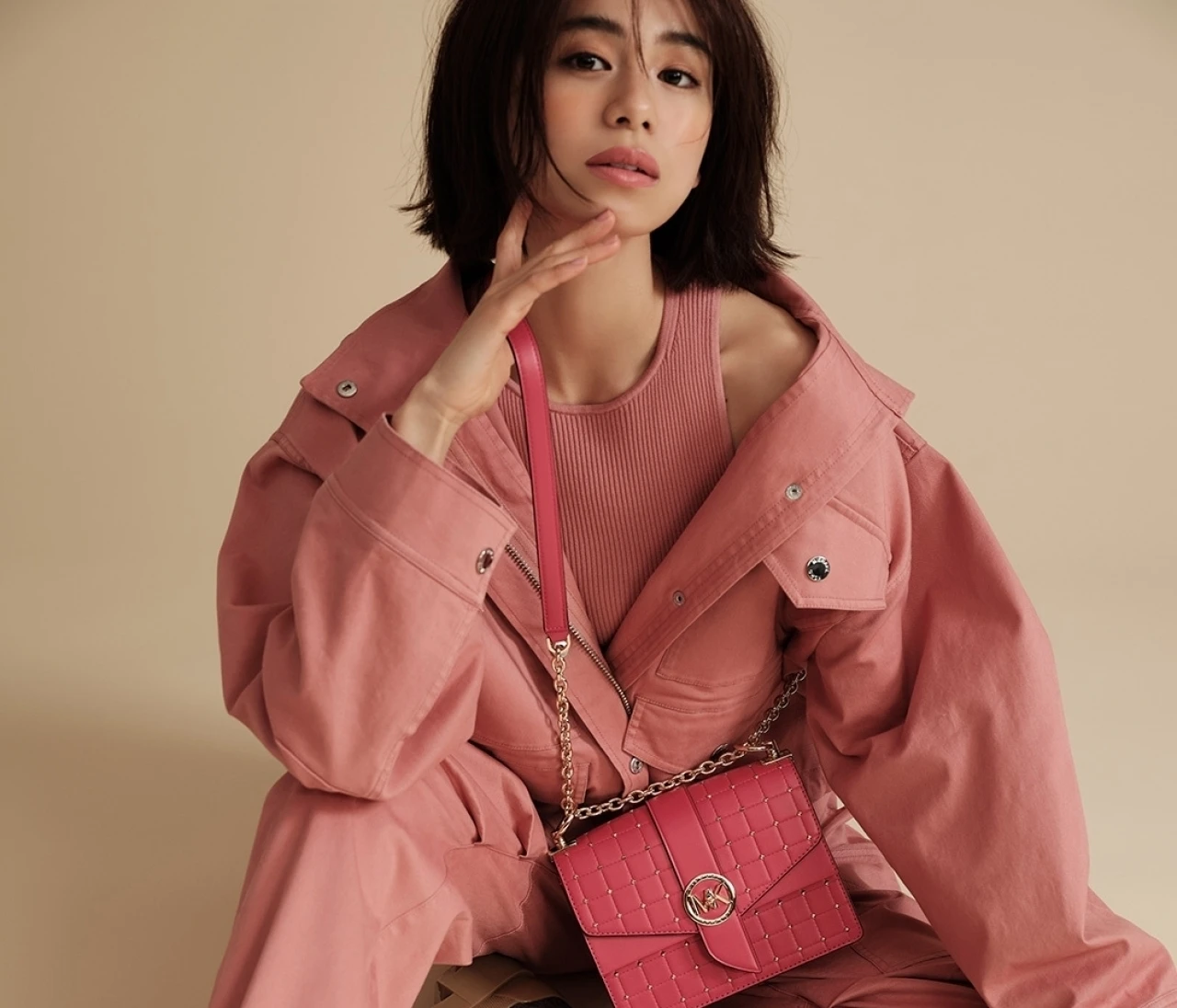 マイケル マイケル・コースが彩る ポジティブに働くわたしと、春の相棒バッグ