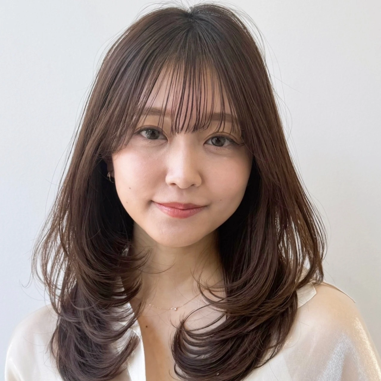 【ロング・30代～40代大人の髪型】春の軽やか好感度へア②キュートなレイヤーロング