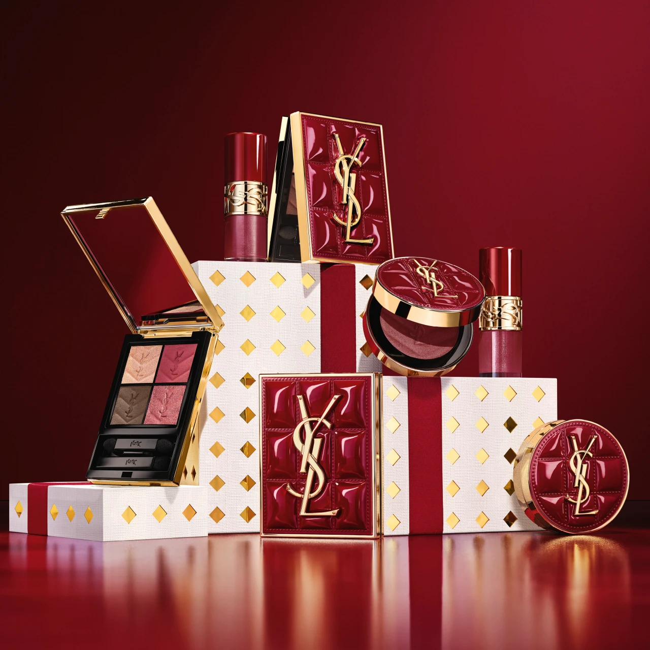 【YSL BEAUTY】ホリデーコレクションが到着！ 人気アイテムが、華やかなチェリーバーガンディーに