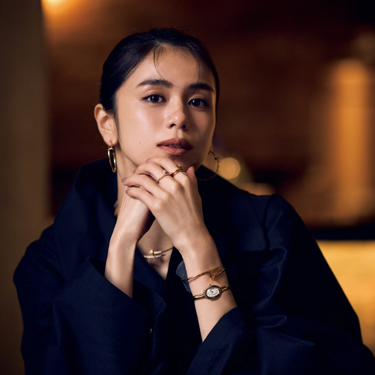 「カルティエ」の腕時計でつくる佐藤晴美の最新2ルック【佐藤晴美のMY WISH LIST】