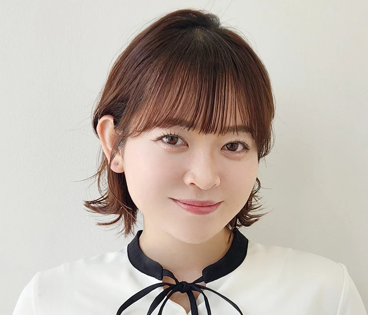 【ボブ・30代～40代大人の髪型】伸ばしかけへア！華奢見えふんわりボブ