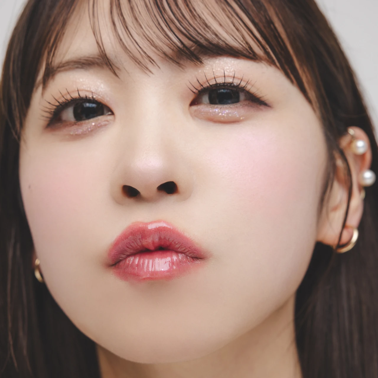 【FRUITS ZIPPER】櫻井優衣さんの愛用リップ3選！ プライベートのリップ事情って？