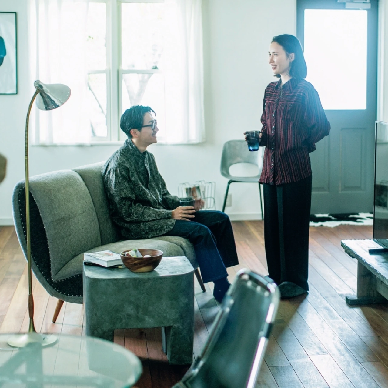 【おしゃれ夫婦のルームツアー2】センスある郊外のコートハウスで職住一体の暮らし