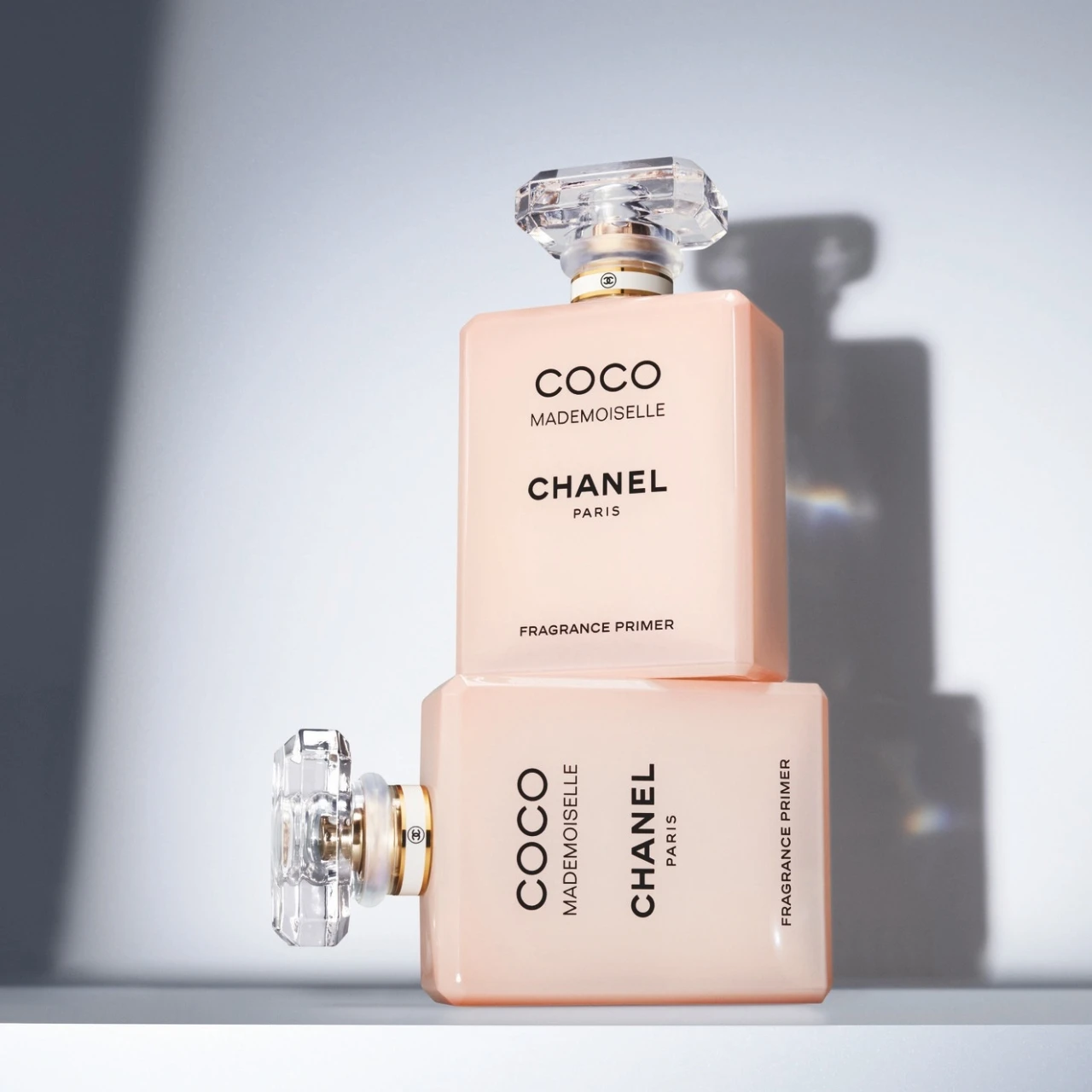 【シャネル】「ココ マドモアゼル」に新作登場。肌もうるおう“香りの下地”
