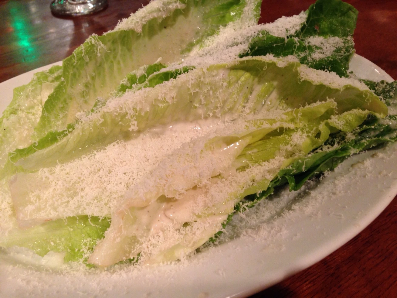 京都在住の人が教えてくれた美味しいもの、東洋亭のハンバーグとシーザーサラダ