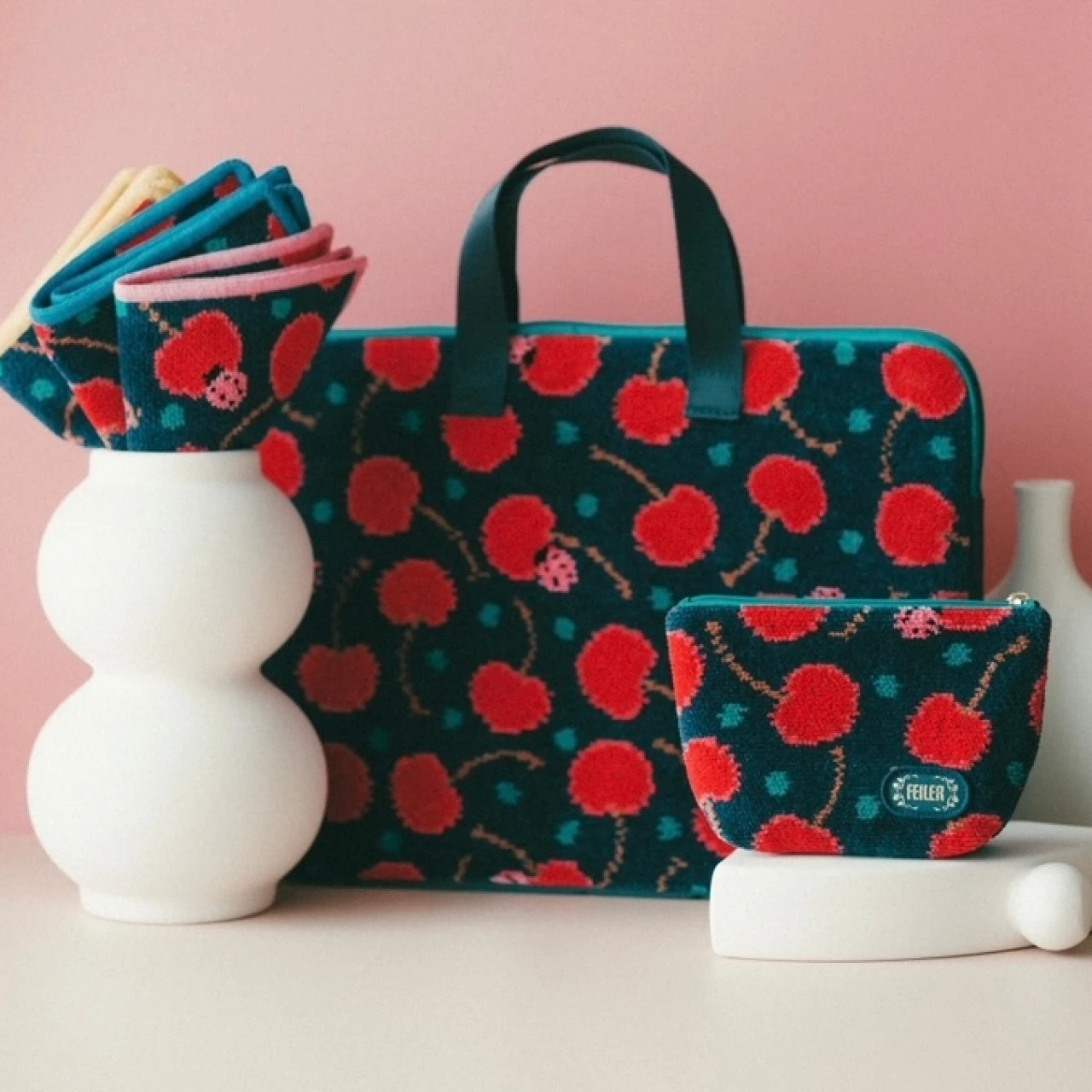 「ミュベール」と「フェイラー」のコラボ最新作が登場! 初となるPCケースなど可愛すぎるアイテムにきゅん♡