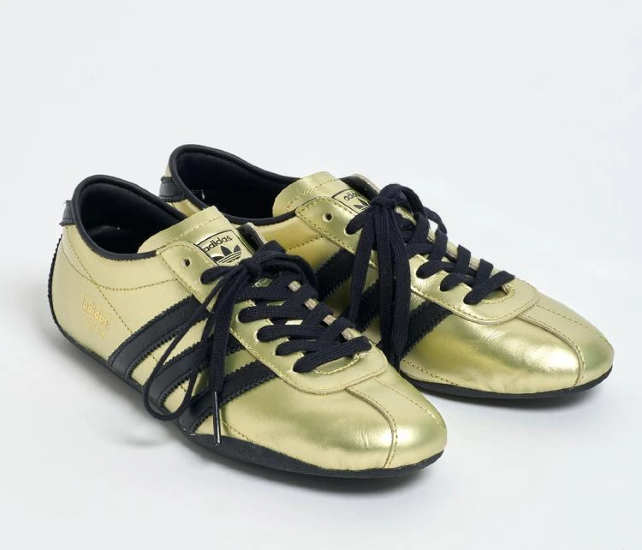 【写真】2026年春のトレンド「薄底スニーカー」をまとめてチェック