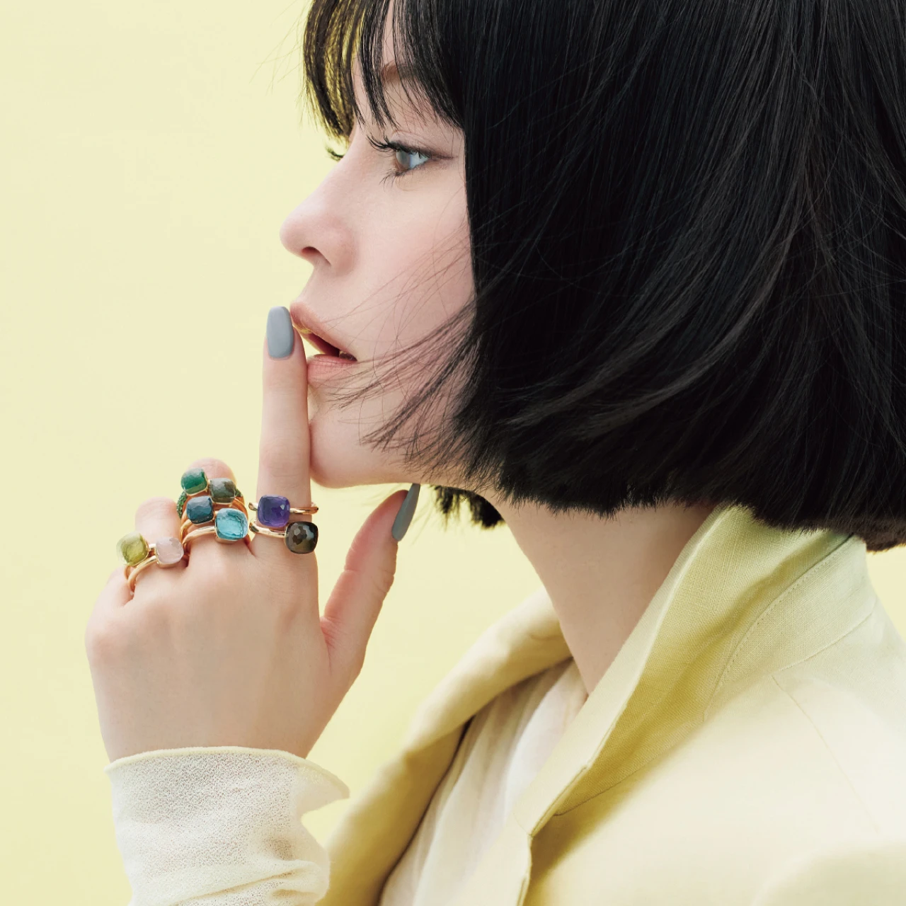 ポメラートの「ヌード」 キャンディのようなぷっくり感を重ねて楽しむ!【一生モノの色石ジュエリー】