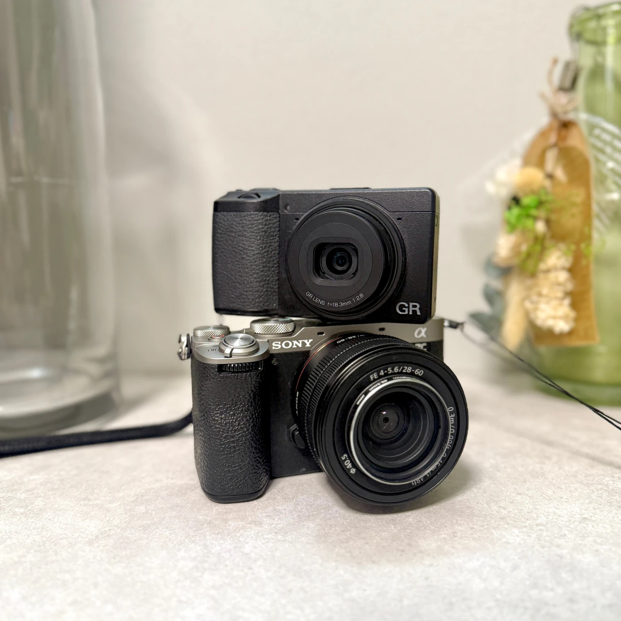 お出かけ/物撮り目的別に使い分ける！私の愛用カメラ【#カメラ部】