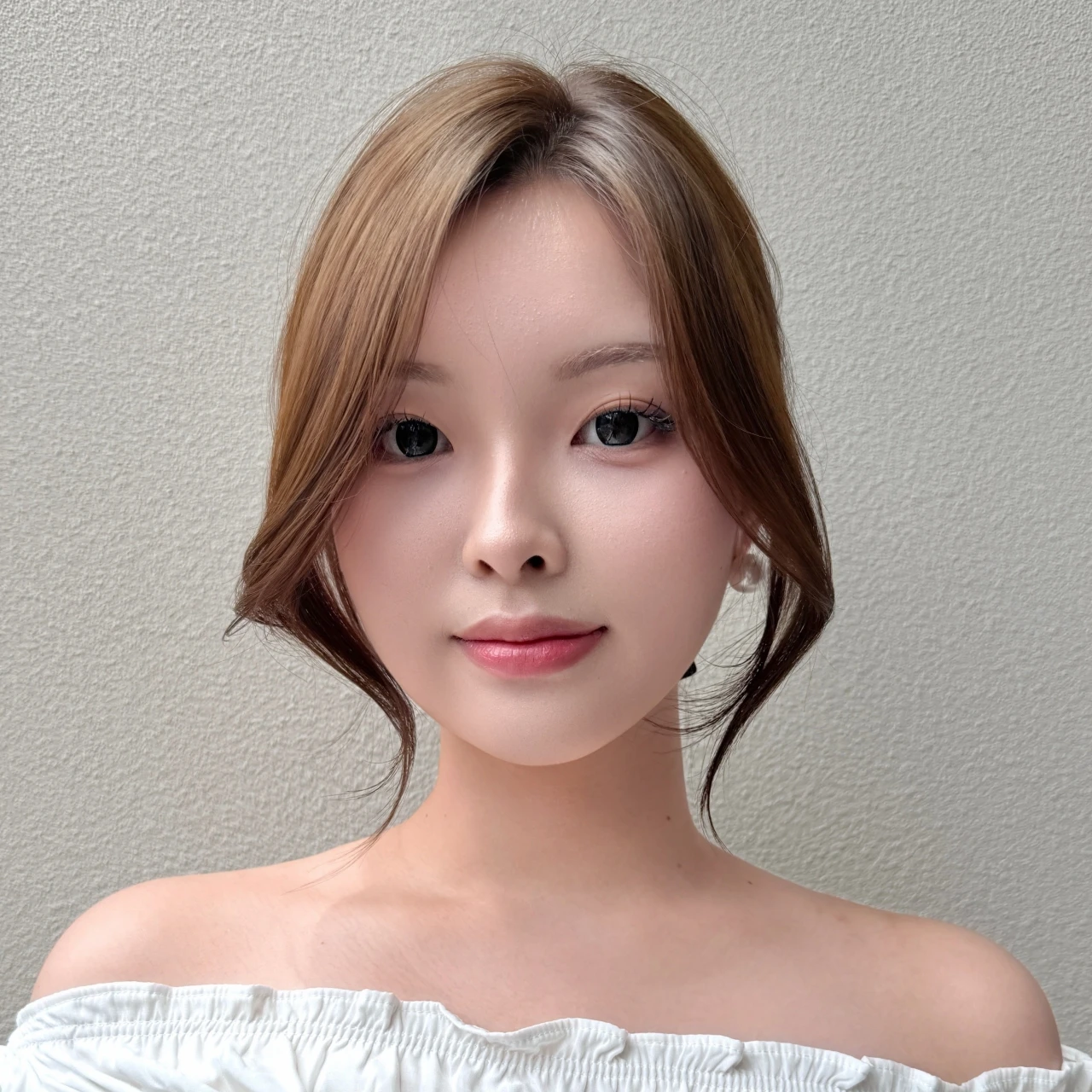 【2026年夏のうねり対策ヘアアレンジ】ロングでも涼し気！ アンニュイなルーズポニー