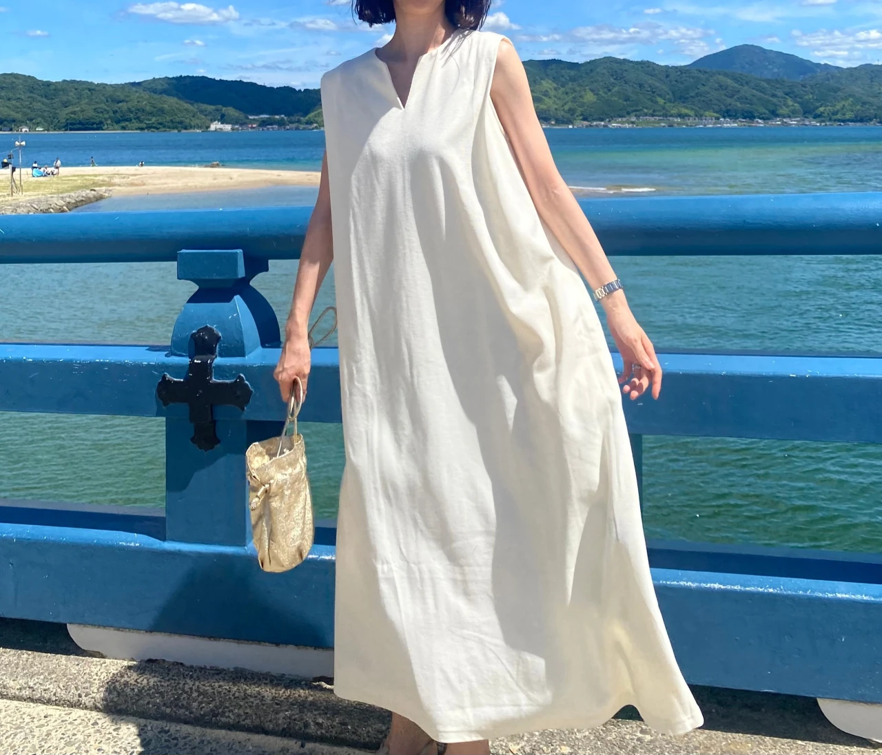 ［¥4,991］一枚でサラッと決まる！URBAN RESEARCHのカットミラノノースリワンピースが今の時期にぴったり
