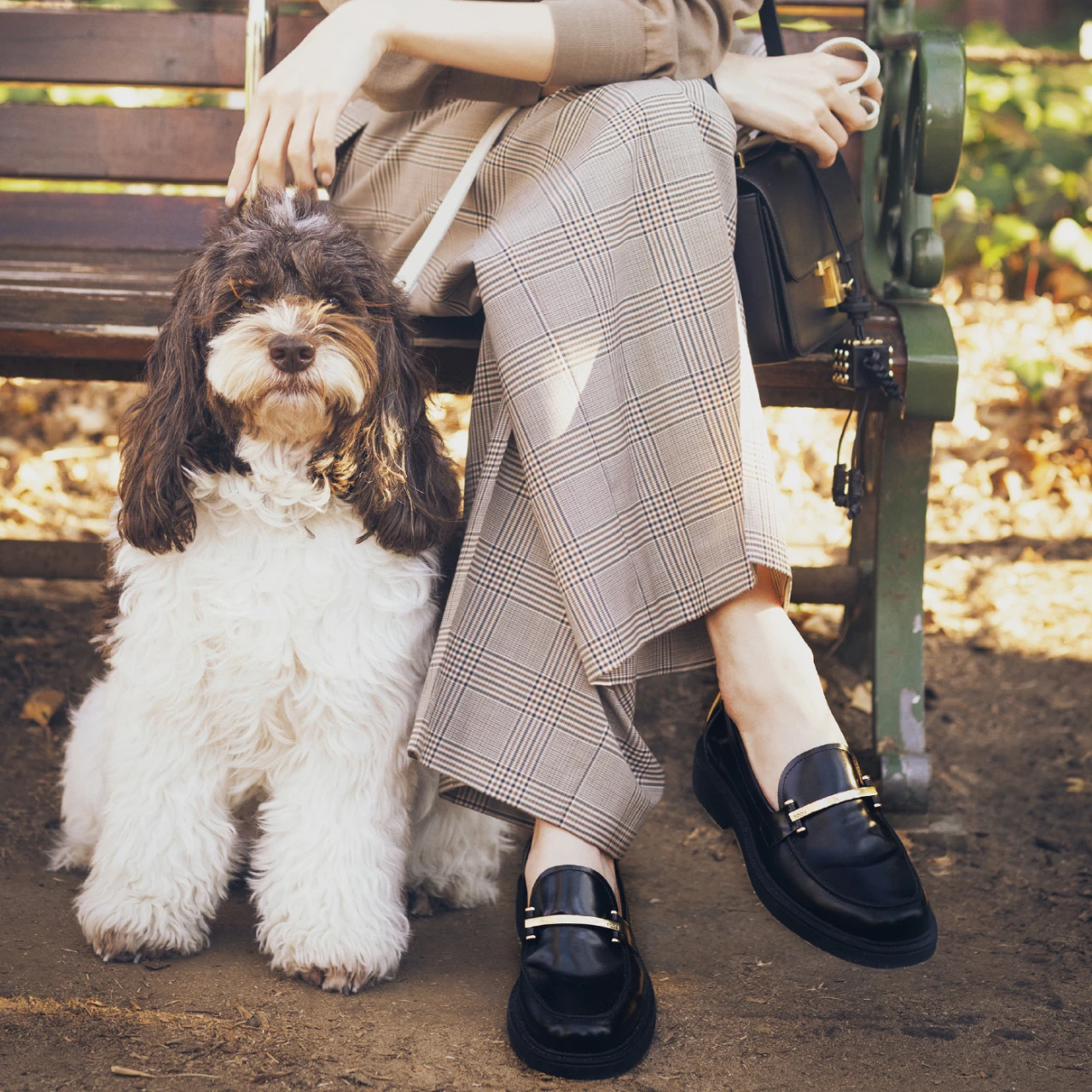 【2026年春の名品ローファー3選】トッズ、J&M デヴィッドソンなどきれいめ派に刺さるハンサムシューズ