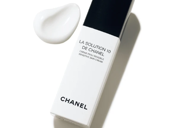 BAILA8月号にも掲載! ゆらぎ肌レスキューにはシャネルのクリーム