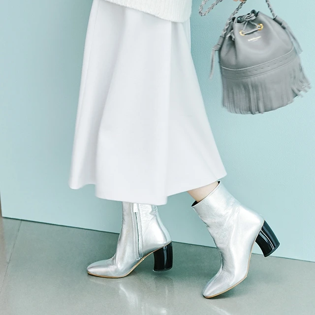 着こなしのアクセントに!【きかせるブーツ】メタリック6選＆おすすめコーデ