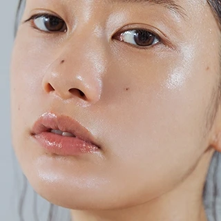 おしゃれな肌はファンデーションの質感で決まる!“今っぽい質感”とは?