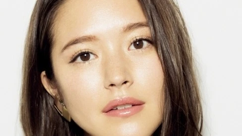 今どきの黒アイライン、太さの正解はコレ!【オトナのちょうどいいアイメイク①】