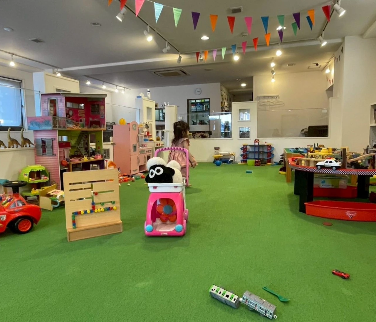 「“子育て＝ワンオペ”を手放す。ベビーシッターというもう一つの選択肢」