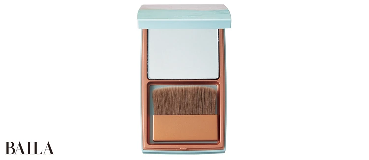 RMK ブリスフル エアー フェイスパウダー ￥5500／RMK Division（10/31限定発売）