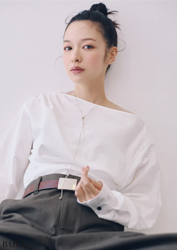 濃密カラーなのに軽やかなバームリップで多幸感