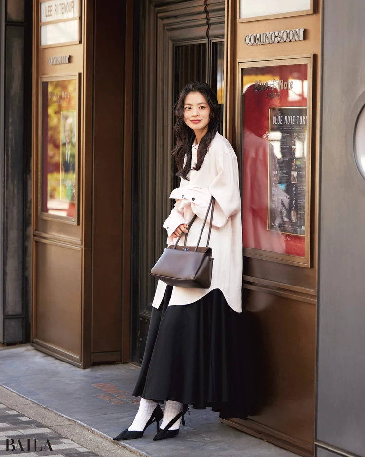 松木育未　バッグコーデ