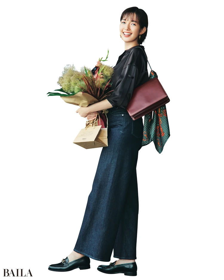 《Day9》クライアント先の大好きな先輩にBIGな花束を♡