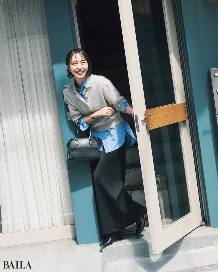 井桁弘恵　ニットコーデ