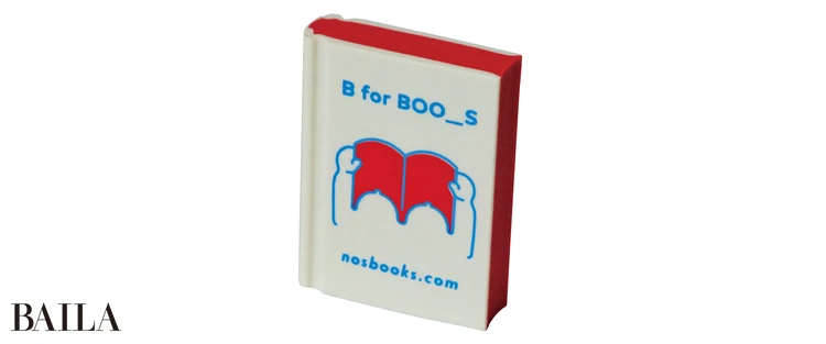 ショップオリジナルのブック型消しゴム